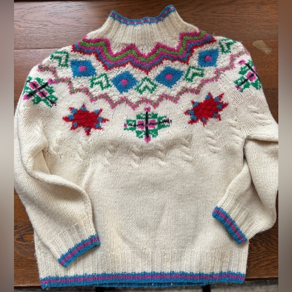 Cabin Fever Vintage Wool - Picture 3 of 4